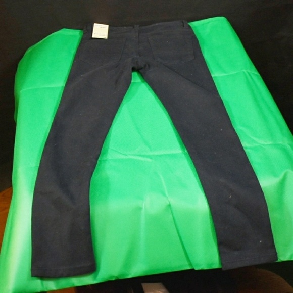 *NEW* Girl's Blue Spice Skinny Jeans Size 8 - Picture 2 of 6